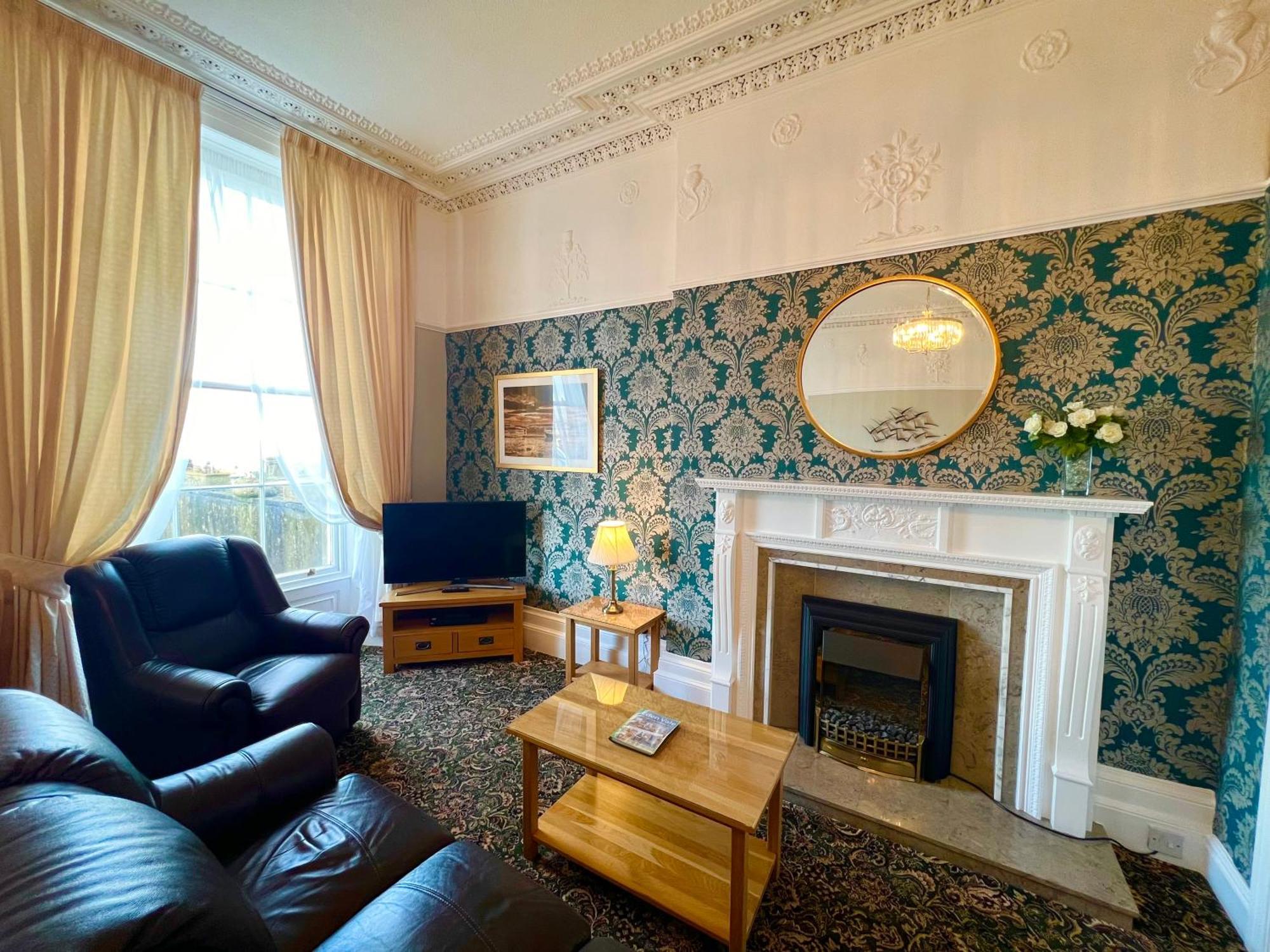 Apartment Eden Vale Ground Floor Sea View *
